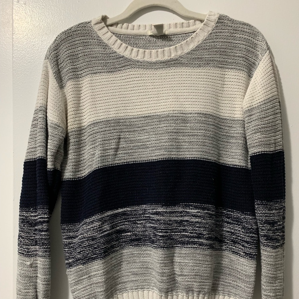 Forever 21 three color sweater